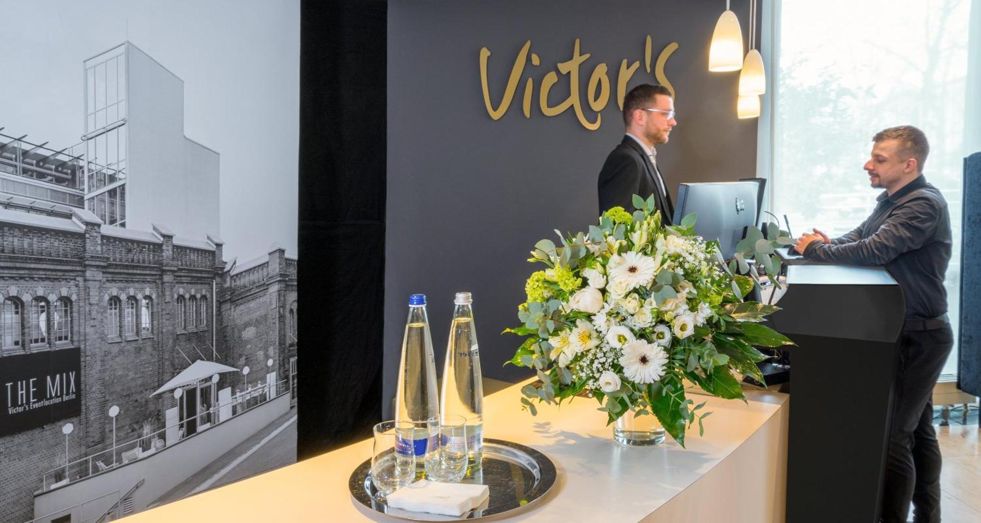 Victor'S Residenz-Hotel Berlin Tegel Экстерьер фото